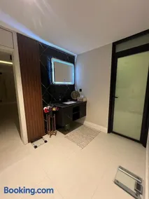Enjoy a quiet stay with a high view and complete privacy - Image 4