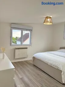 F2 apartment, quiet and serene place - Image 2