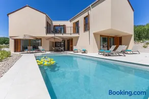 Villa Olive Court Kras - Image 2