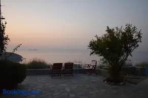 Andromeda Mykonos Villas & Suites - Image 2