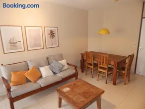 Aconchegante Apartamento de 3 Quartos com Varanda, Ar e cozinha completa - Cabo Frio - Image 1