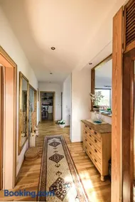 Hussi's Home - Image 2