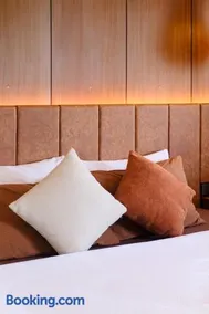 Bonbon Beach House - Image 2