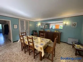 Maison confortable avec grand jardin - Image 2