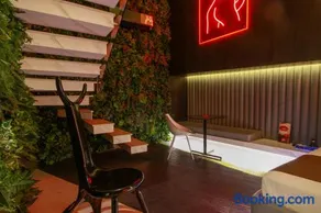MOTEL STUDIO A - Image 2
