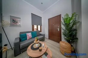 Lotza apartment Gyalos - Image 1