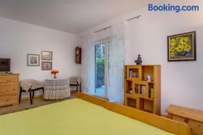 Apartment in Mali Losinj 15009 - Image 5