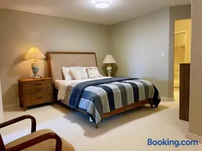 Spacious and quiet garden view room - Image 2