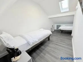 Alisha Town House - Image 3