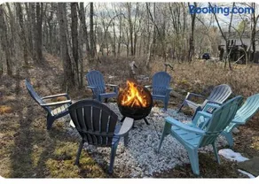 WOW!! Ultimate Pocono Retreat Hot Tub, Game Room, Fire Pit, Near Lakes & Hiking! - Image 4