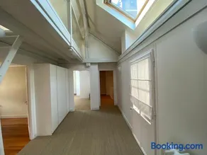 Elegant Duplex de Haut Standing de 230m2 - Image 4