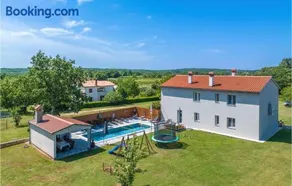 Gorgeous Home In Nedescina - Image 1