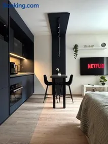 Smarty Choice Living with Netflix - Kubanske namesti - Image 5