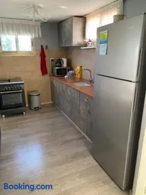 בין יער לים - Image 3