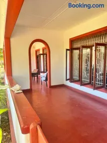 Sampalthivu Beach Villa - Image 5
