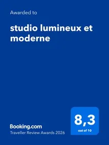 studio lumineux et moderne - Image 2