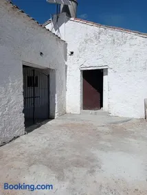 Landhaus 'El Granero' mit Gemeinschaftspool und Gemeinschaftsgarten - Image 2