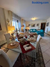 CLASSY Penthouse B&B - Image 5