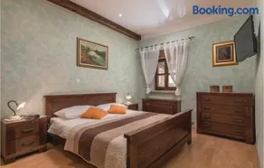 Awesome Home In Pazin - Image 4