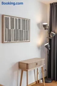 Modernes Studio mit sonniger Dachterrasse - Image 1
