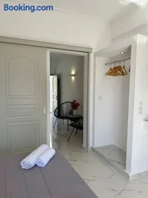 V Angelo Prestige Rooms- Adults Only - Image 1
