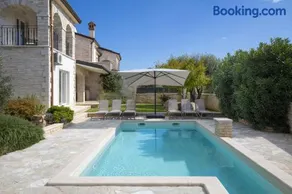 Villa Mason with Heated Pool and mini Wellness - Image 2