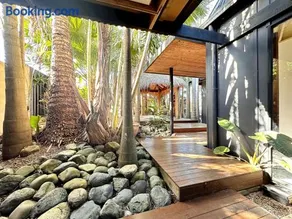 Palmaya - Bali-Inspired 5BR Beach Award Wining House in Corindi - Image 4