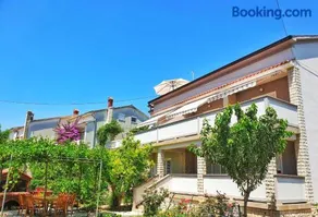 Apartments Ribarić - Image 4