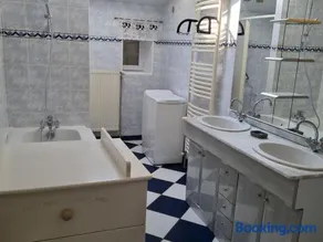 Gîte chaleureux sur une ferme en activité près de Nancy, idéal balades et proche commerces - Image 3