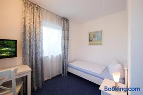Hotel Garni Demmel - Image 3