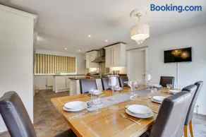 4 Bed in Ovingdean oc-bbvale - Image 3