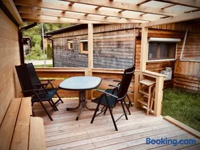 Mountainview Lodge - Chalet im Zillertal direkt am 5 Sterne Campingplatz Aufenfeld mit Hallenbad und Sauna - Image 2
