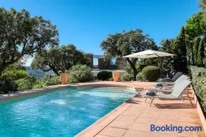 Superbe villa avec vue mer à Bormes les Mimosas - Image 2