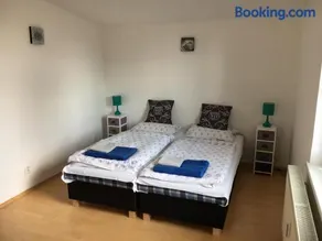 Home - Image 4