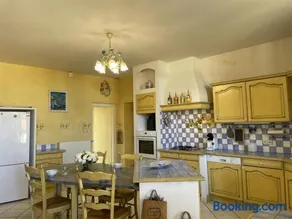 Belle maison bourbonnaise du 18e siècl au cœur d'un village pittoresque avec jardin - Image 3