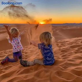 Camp Sahara Majestic - Image 5