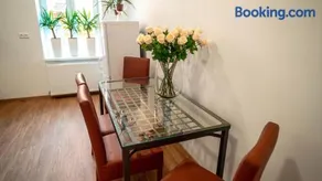 Peony Apartment - Image 3
