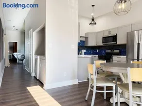 The Washington Apartments - Image 2