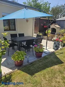 Maison confortable à Ver-sur-Mer avec jardin privé - Image 3
