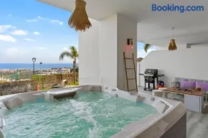 Vistas al Mar Con Jacuzzi A221 - Image 2