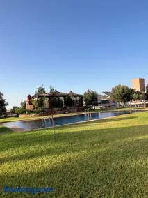 Farm with villa and pool - Image 3