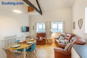 2 Bed in Marhamchurch oc-s34752 - Image 4