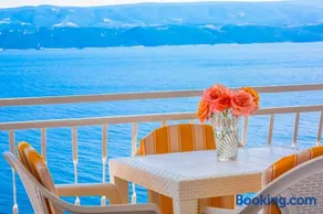 Seaview Apartment Ivana - Image 2