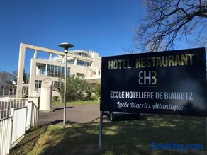 Hotel Biarritz Atlantique - Lycée Hotelier - Management School - Image 1