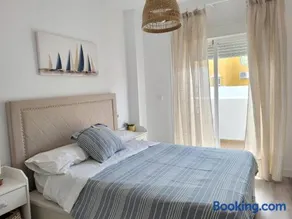 Apartamento en Rota con piscina y parking junto al mar - Image 4
