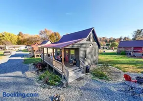 Cozy Cub at Deep Creek - Image 3