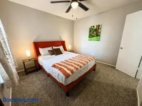 Nana's Nook on Aquarena - Image 3