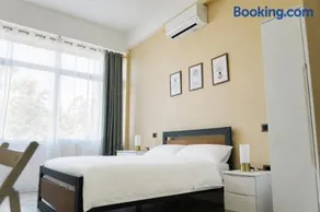 Gazulli Guesthouse - Image 1