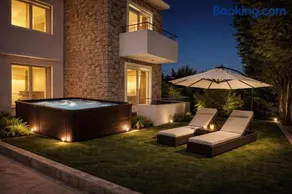 G&K Stone Suites - Image 3