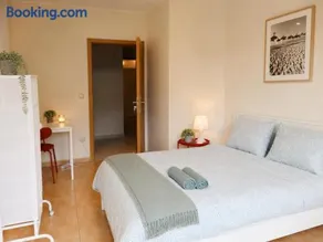 Comfort & Central Rooms - Image 2